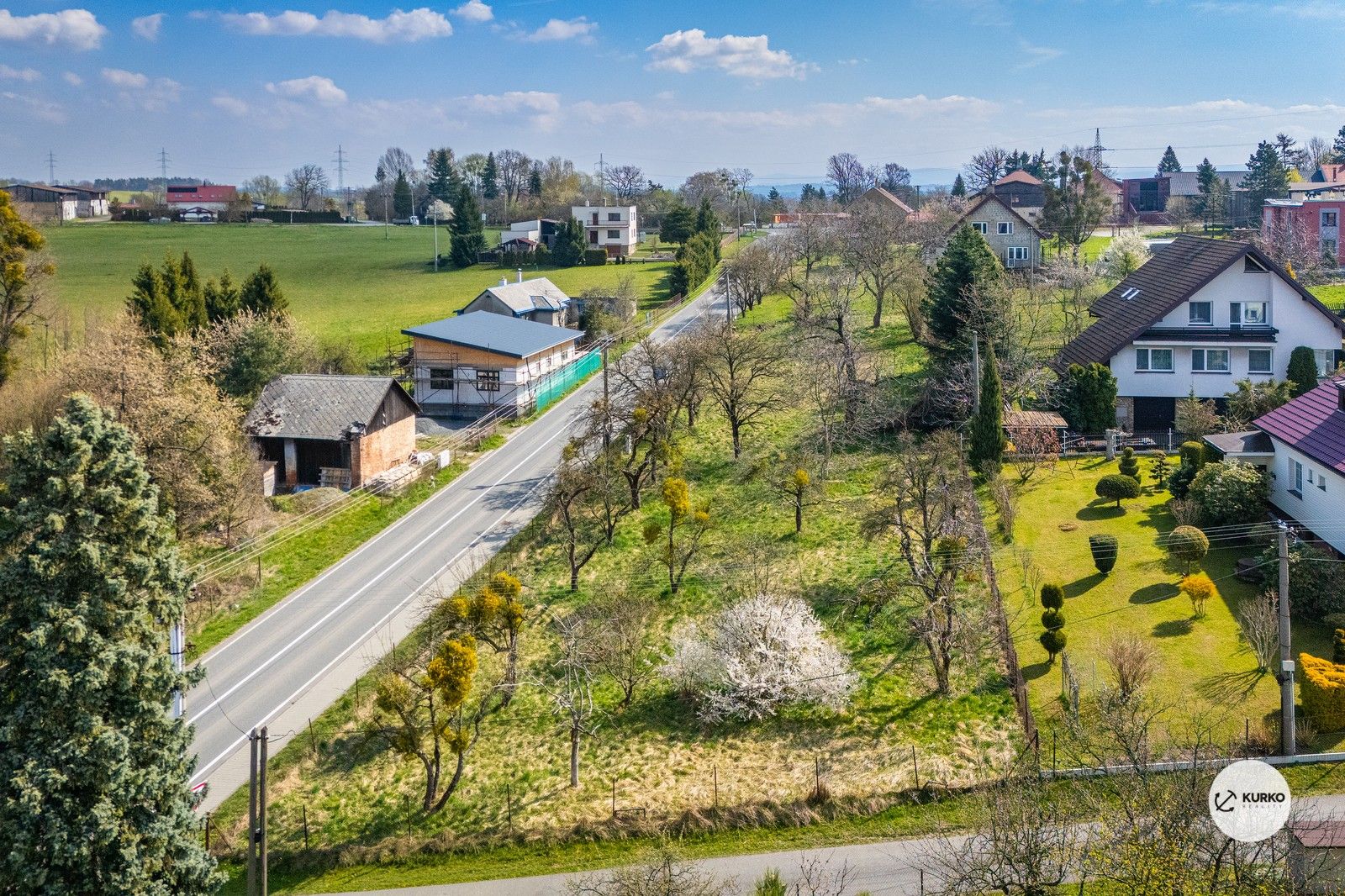 Prodej pozemek pro bydlení - Sedliště, 1 930 m² - 2