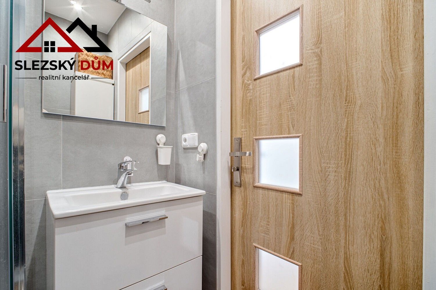 Prodej byt 4+1 - Polní, Český Těšín, okres Karviná, 82 m² - 5