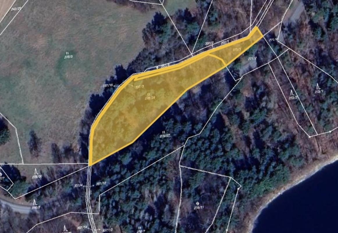 Louky, Chlum-Korouhvice, 3 121 m²