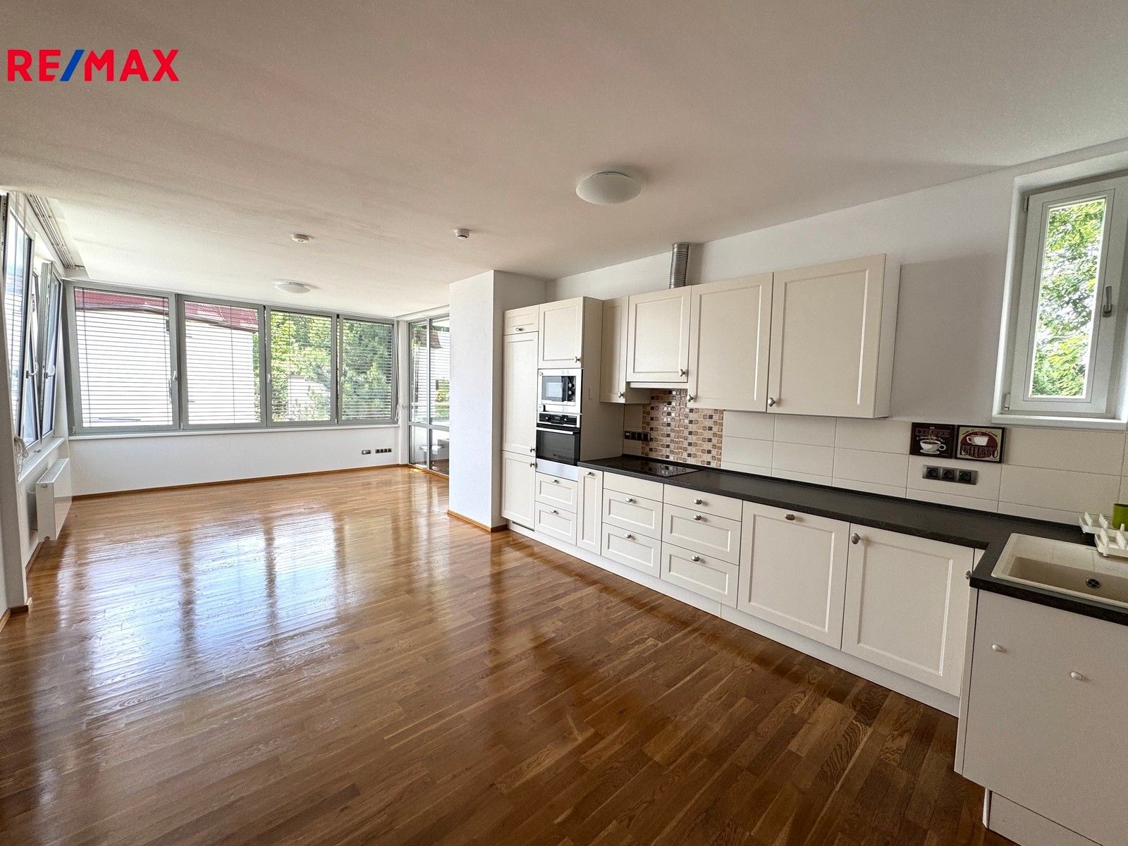 Pronájem byt 3+kk - Pod Závěrkou, Praha, 113 m²