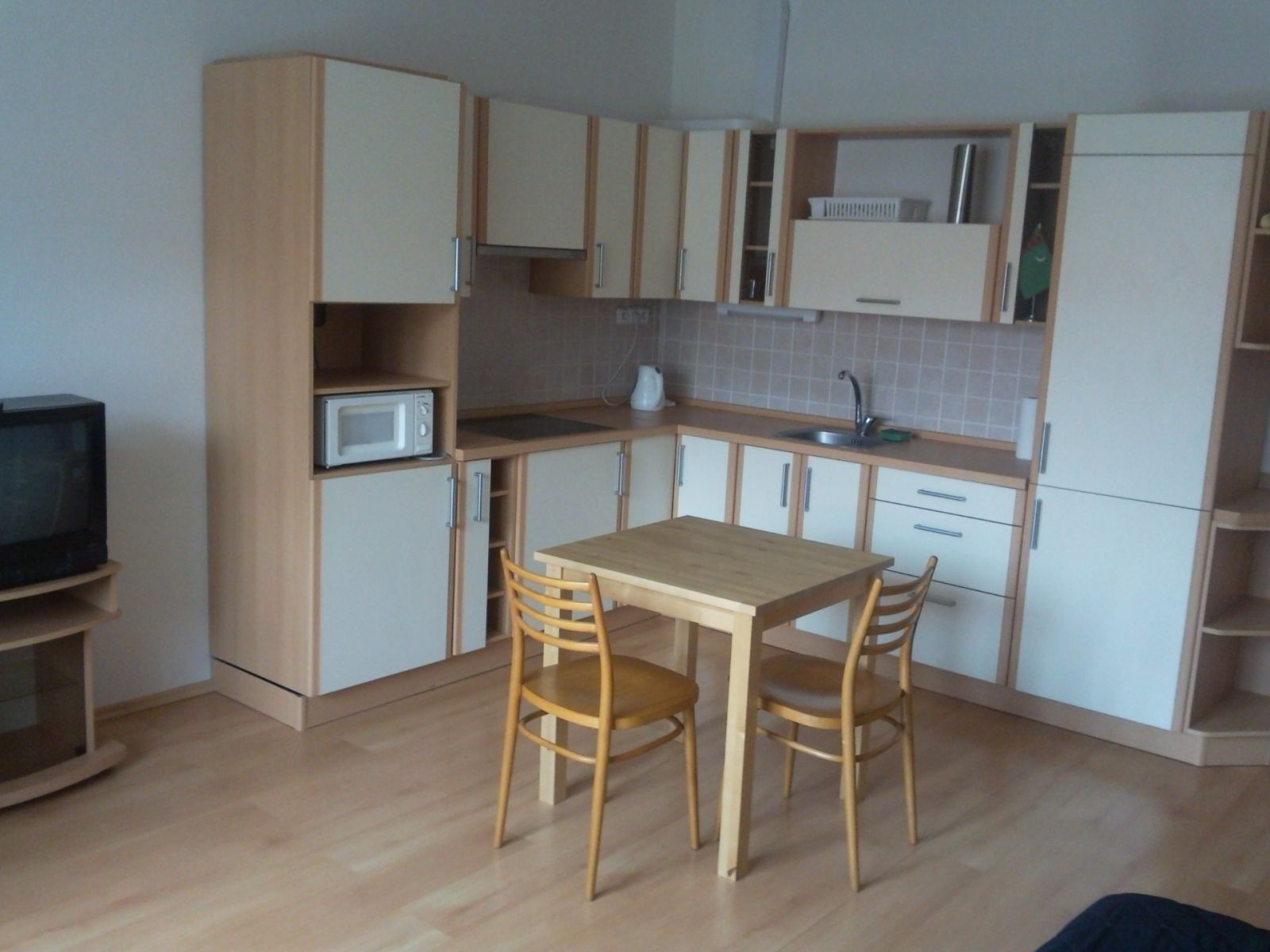 2+kk, Tolstého, Praha - Vršovice, 53 m² - 2