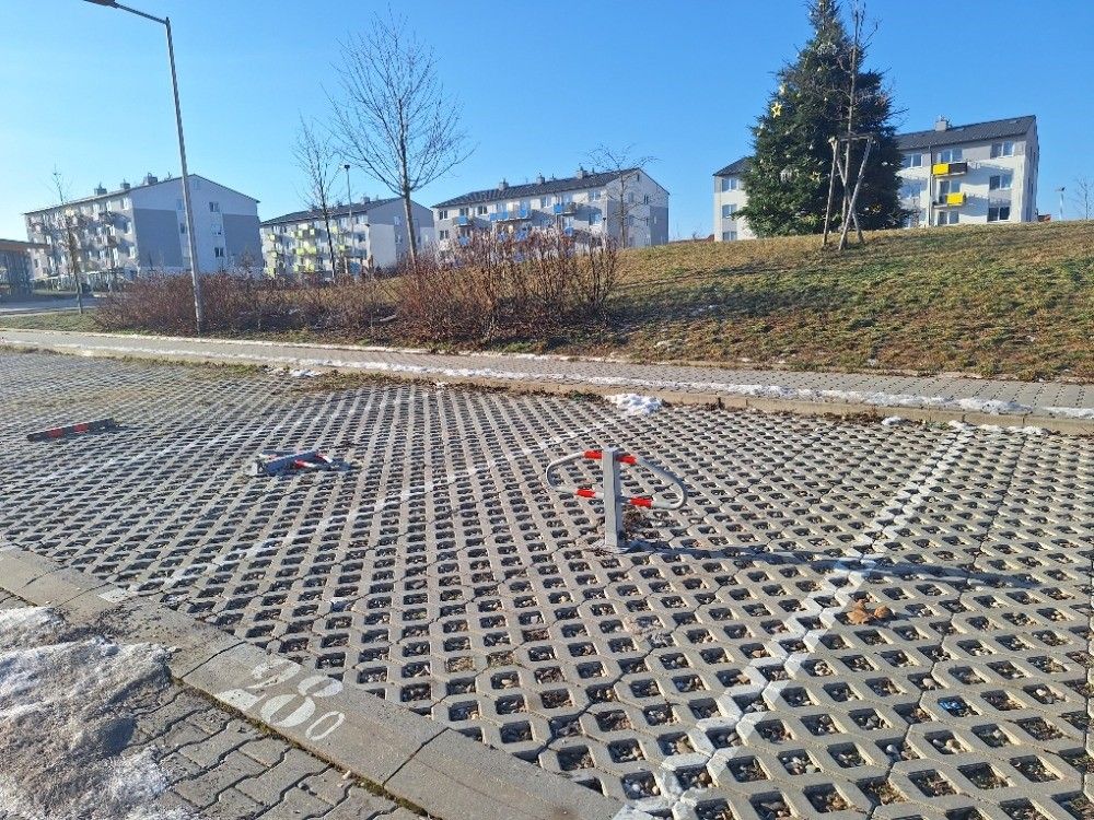 Pronájem garáž - Hostivice, 253 01