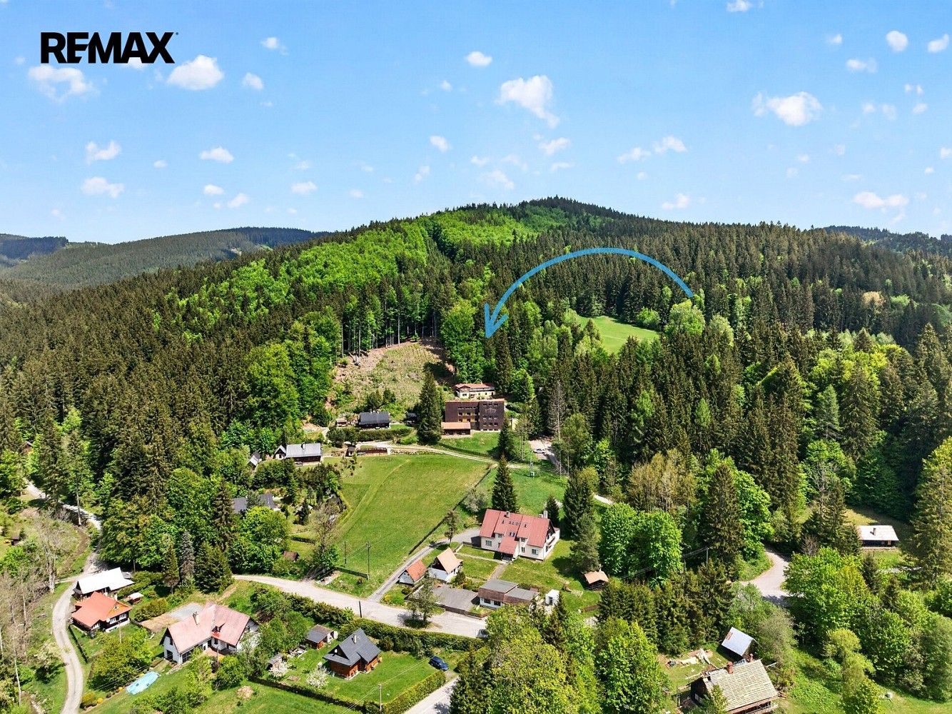 Prodej ubytovací zařízení - Velké Karlovice, okres Vsetín, Zlínský kraj, 1 500 m² - 2