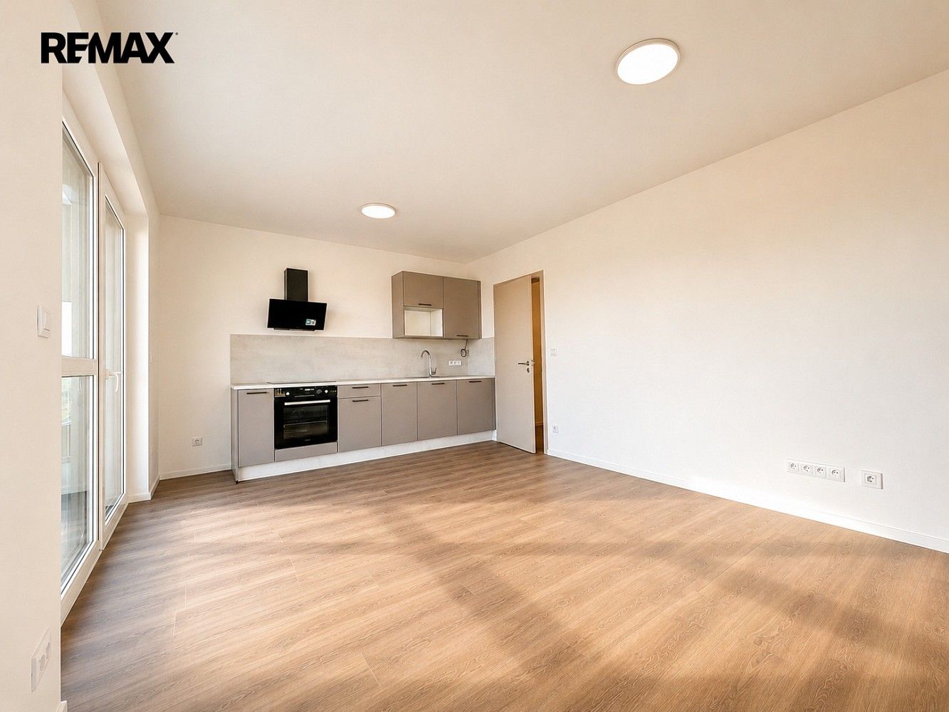 2+kk, Praha - Černý Most, okres Praha 14, Hlavní město Praha, 48 m² - 2