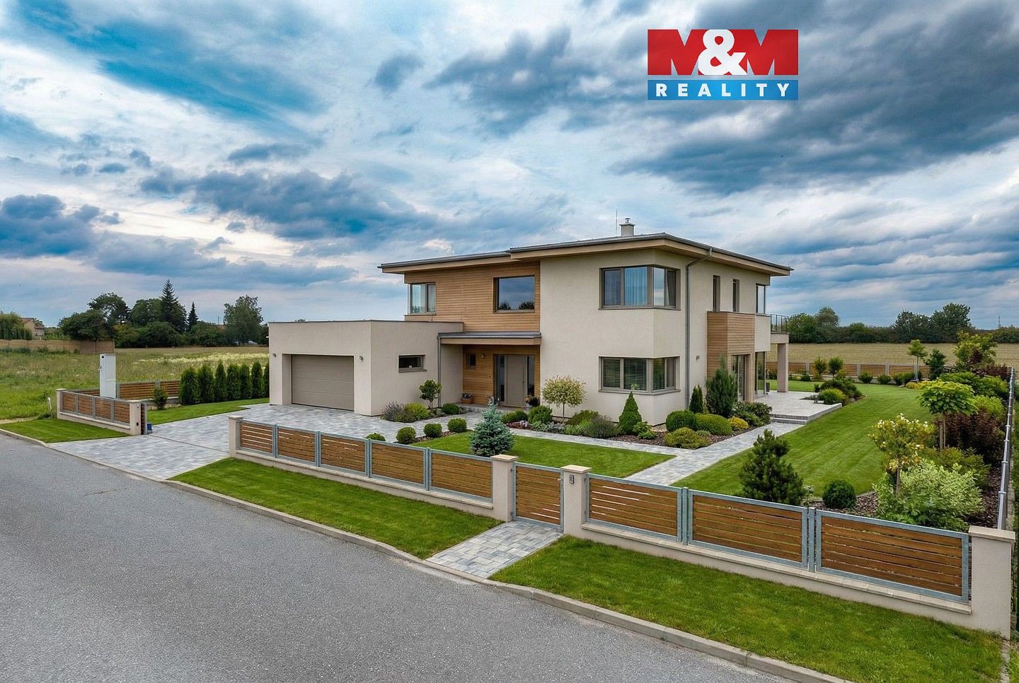 Pozemek pro bydlení, 1 003 m²