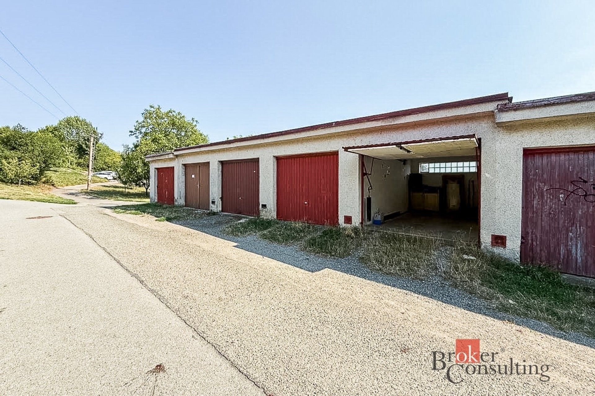 Garáže, Bučovice, 19 m² - 1
