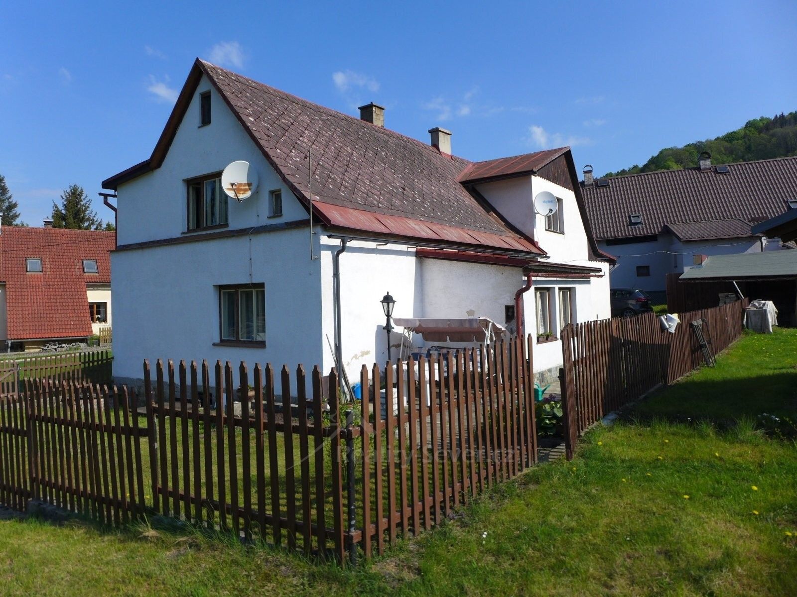 Rodinné domy, Dolní Prysk, Prysk, 300 m²
