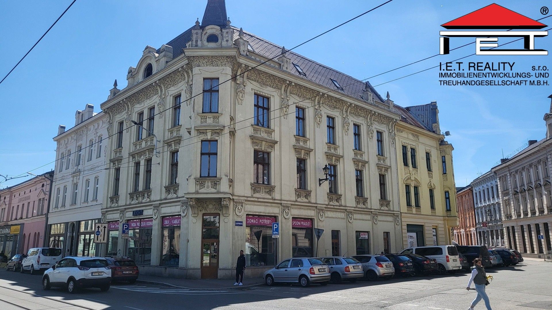 Činžovní dům, 933 m²