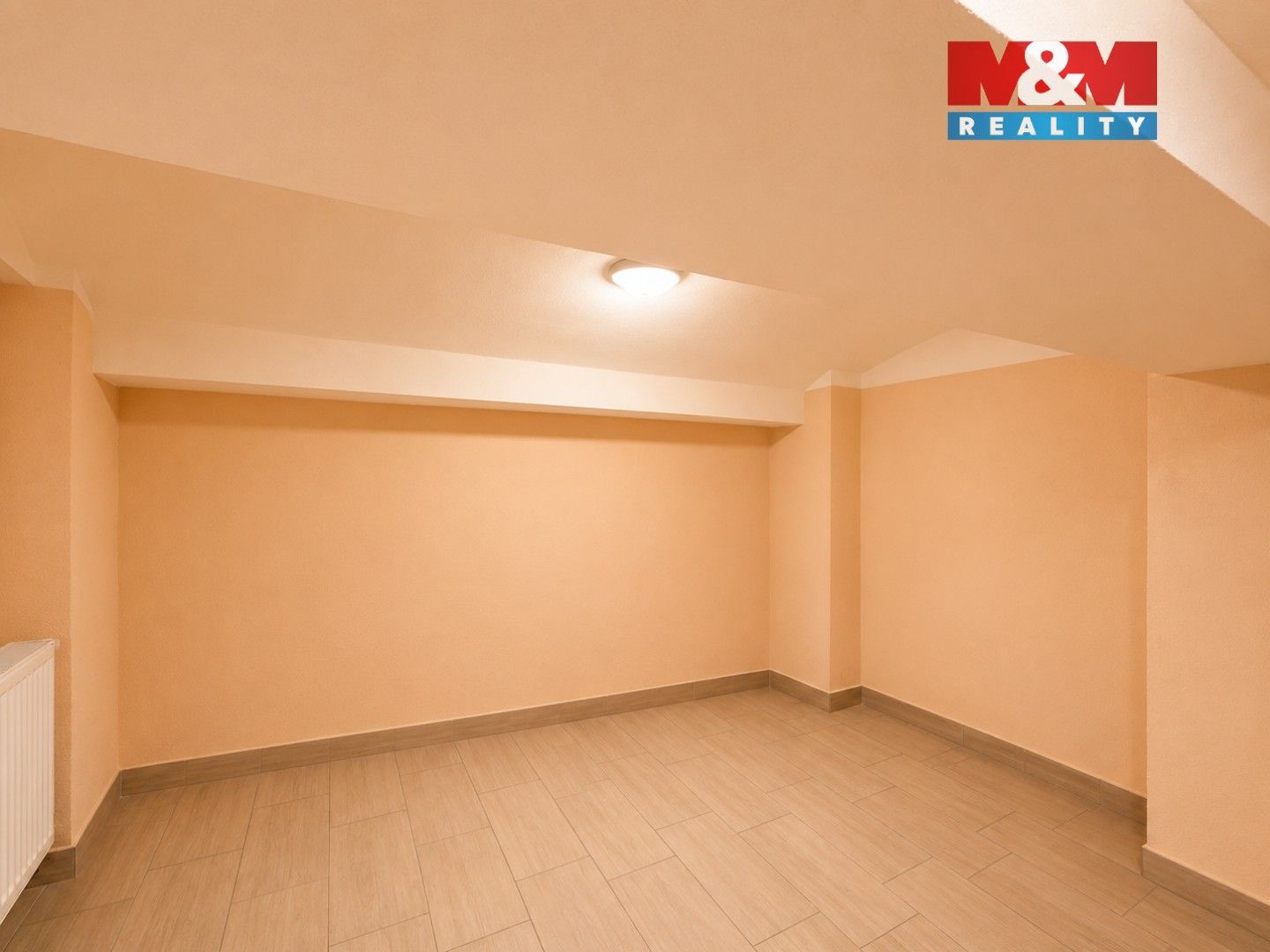 Nemovitost · 40 m² · Přátelství, Praha - 3