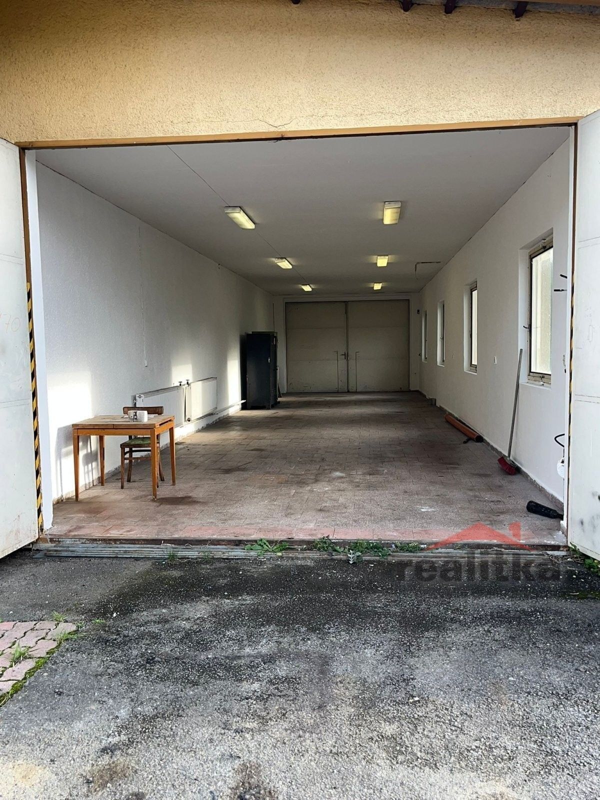 Výrobní prostory, Podvihovská, Opava, 112 m²