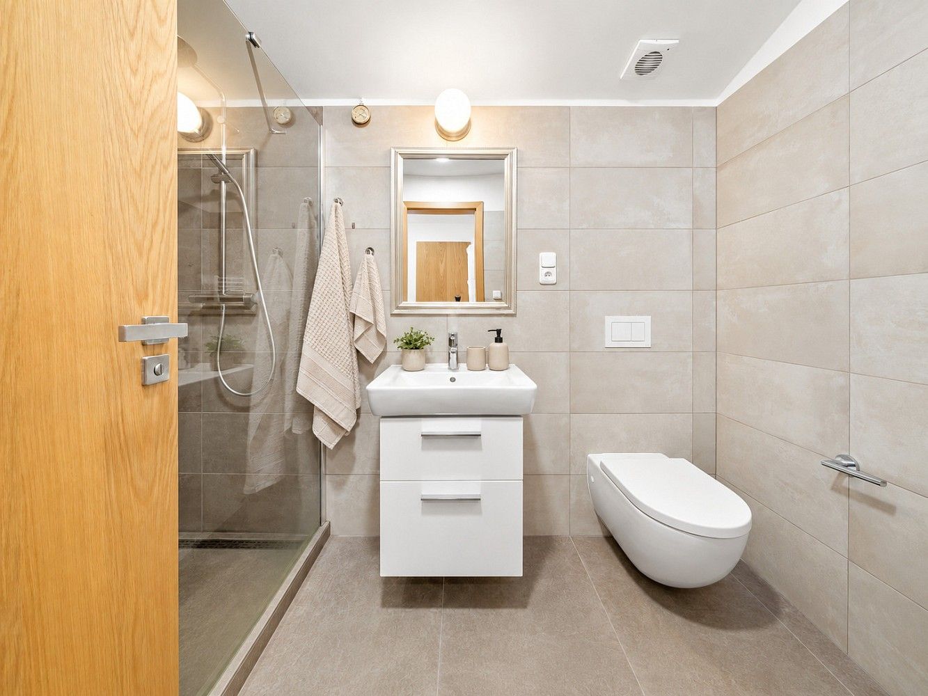 Byt 1+kk · 34 m² · Praha, Hlavní město Praha - 3
