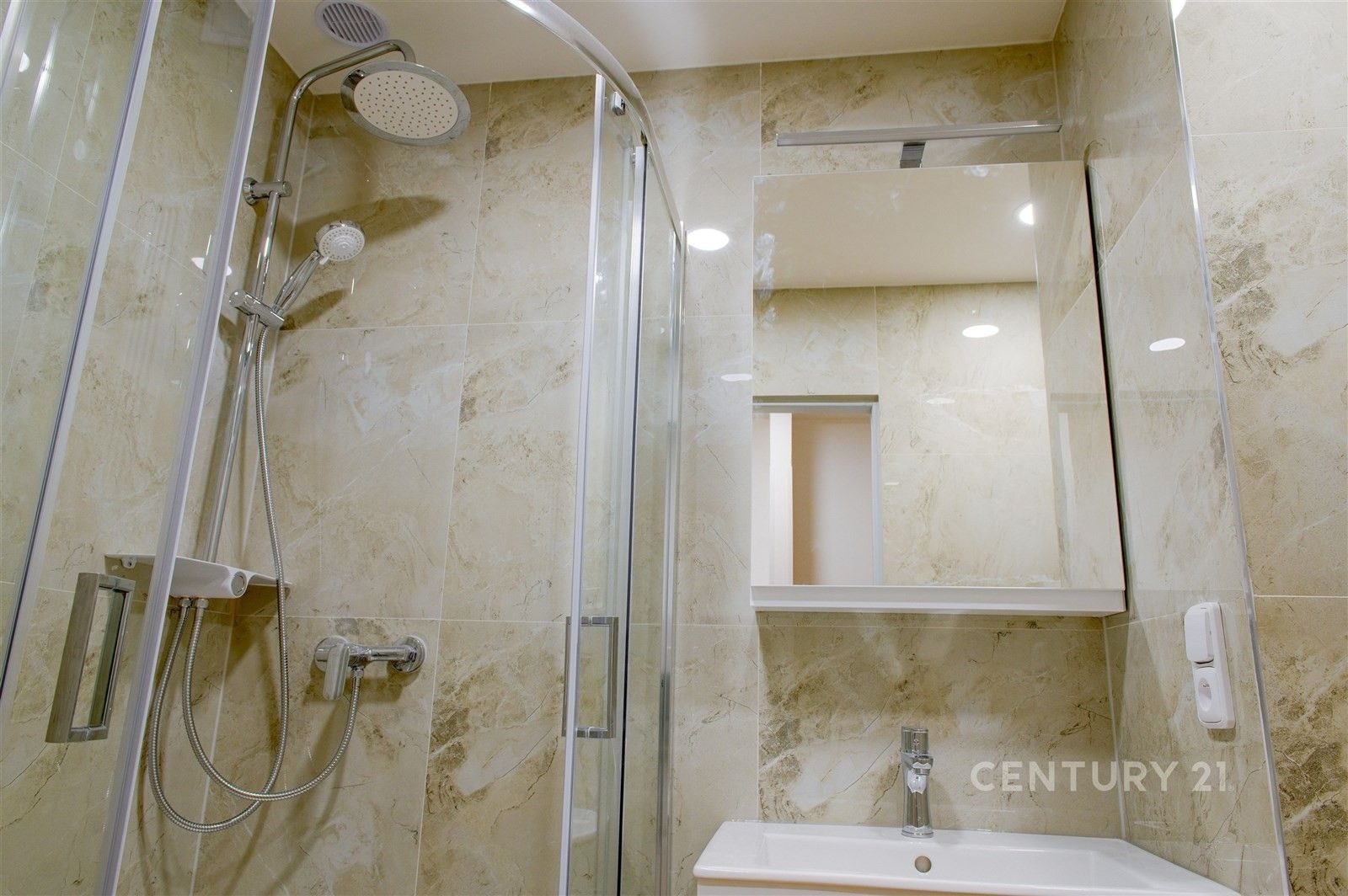 Pronájem byt 2+1 - Zdeňka Štěpánka 2748, Most, 52 m² - 5