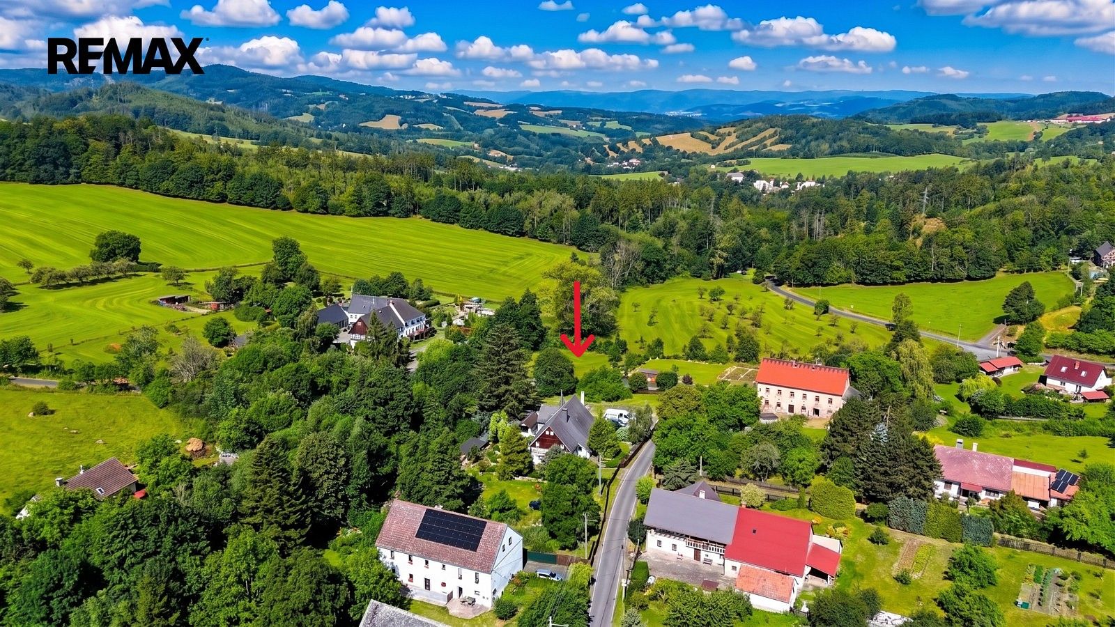 Pozemek pro bydlení, 1 748 m²