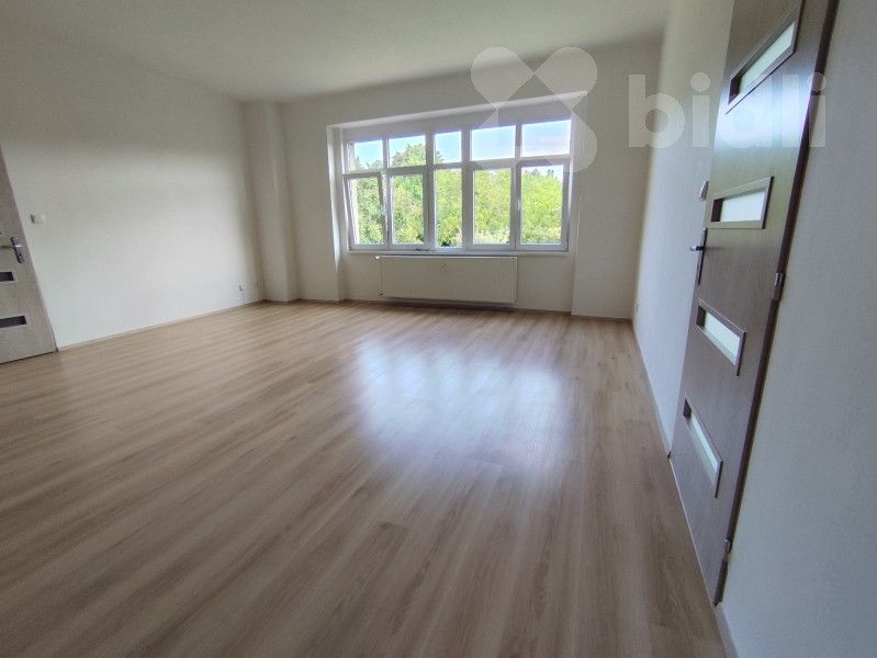 Pronájem byt 3+kk - Husova, Louny, 93 m²