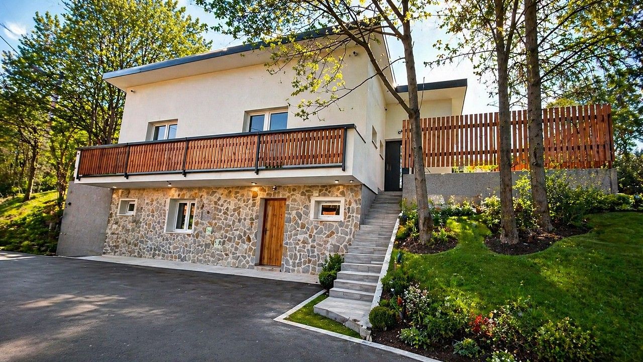 Rodinné domy, Teplička, okres Karlovy Vary, Karlovarský kraj, 178 m² - 2