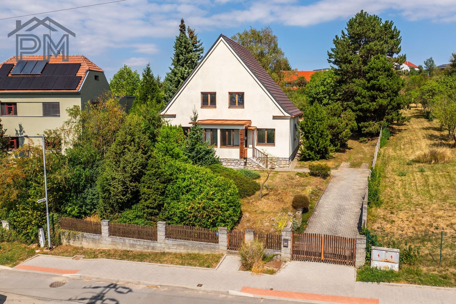Rodinné domy, Babice nad Svitavou, 244 m² - 1
