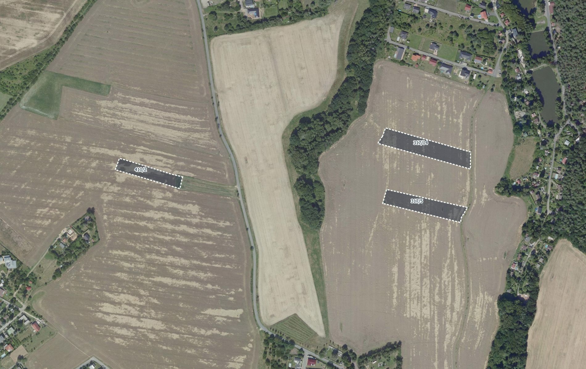 Zemědělské pozemky, Březí