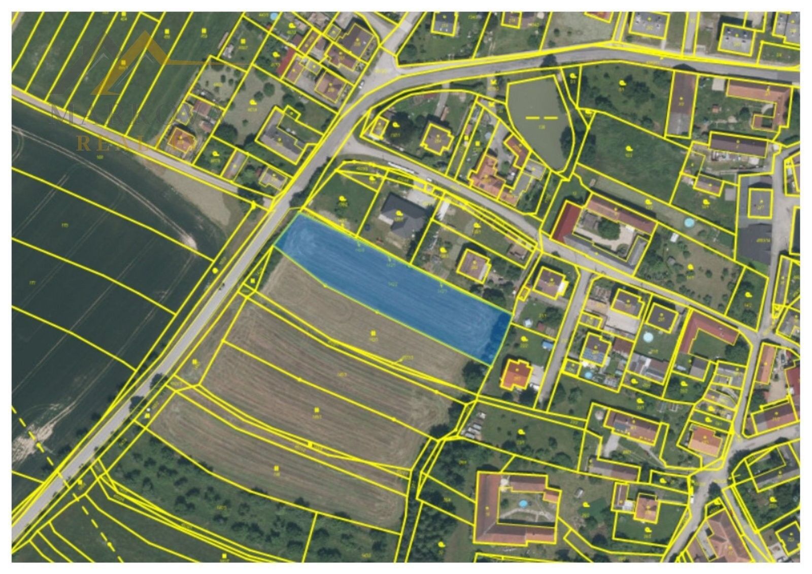 Pozemky pro bydlení, Chrášťany, 3 211 m² - 2