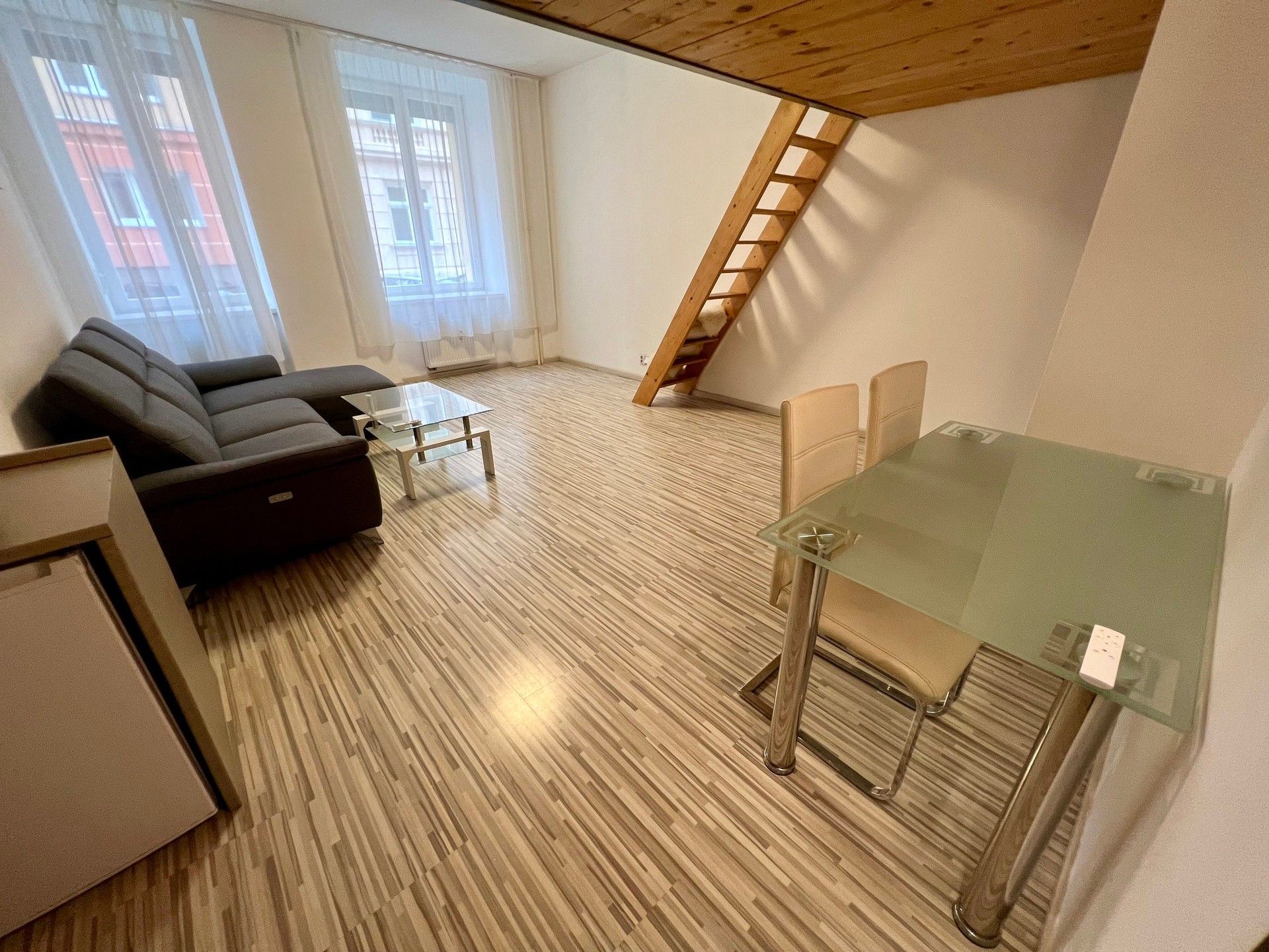 Pronájem byt 1+kk - Štěpánská 318, Brno Trnitá, 37 m² - 5