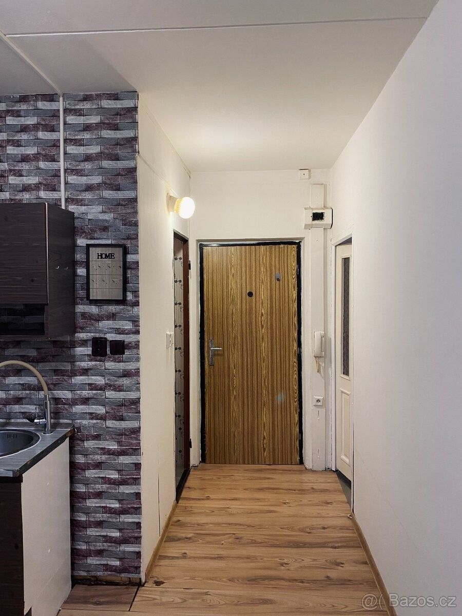 Pronájem byt - Sokolov, 356 01