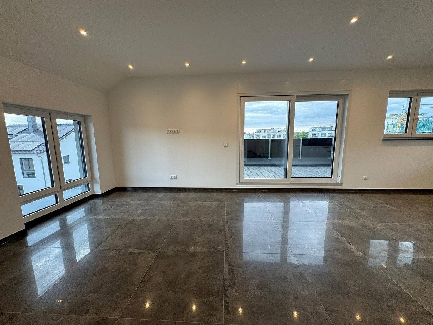 Rodinné domy, , Hessen, 235 m² - 2