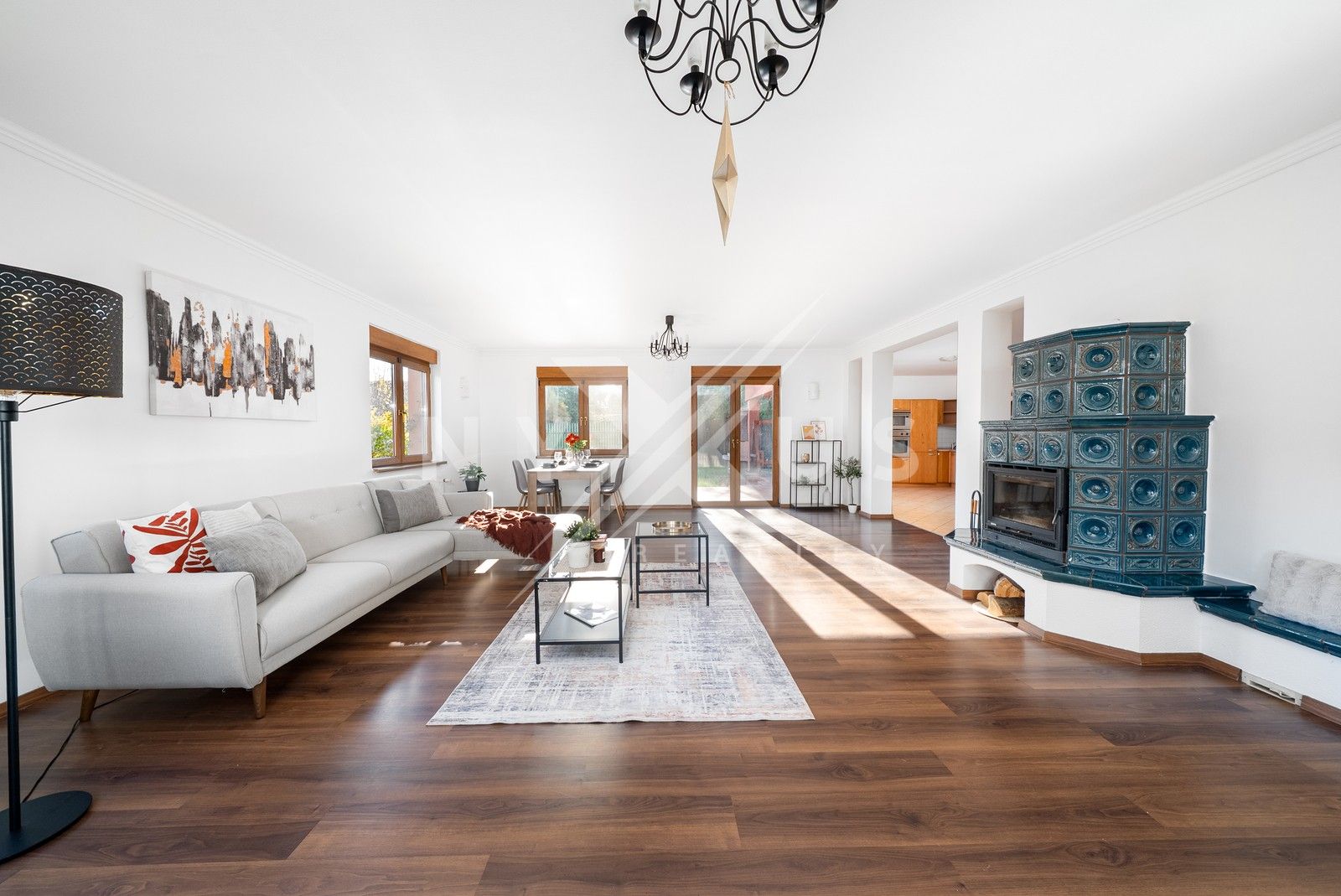 Prodej rodinný dům - Jarovská, Ohrobec, 345 m²