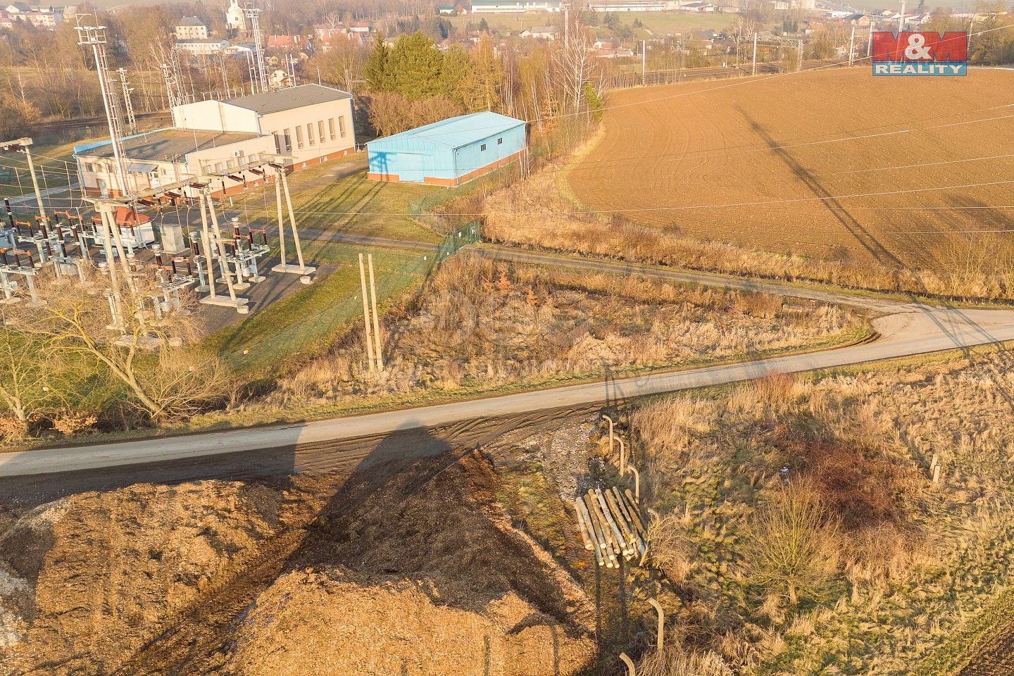 Louka, 420 m²