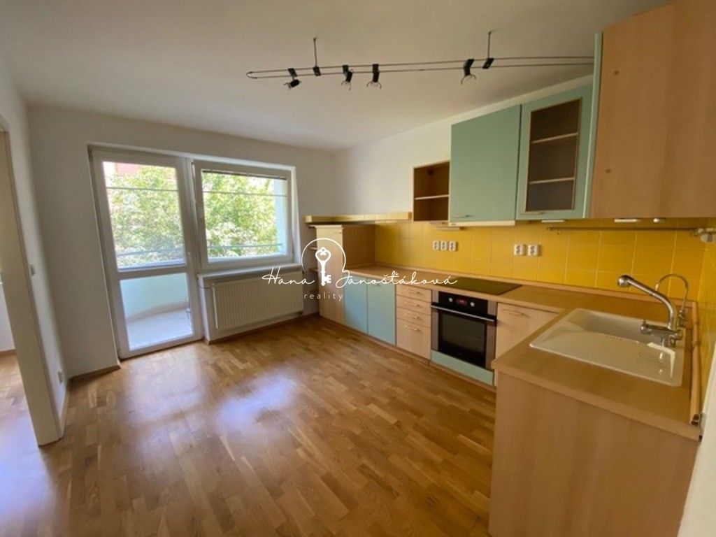 2+kk, Holečkova, České Budějovice, 54 m²
