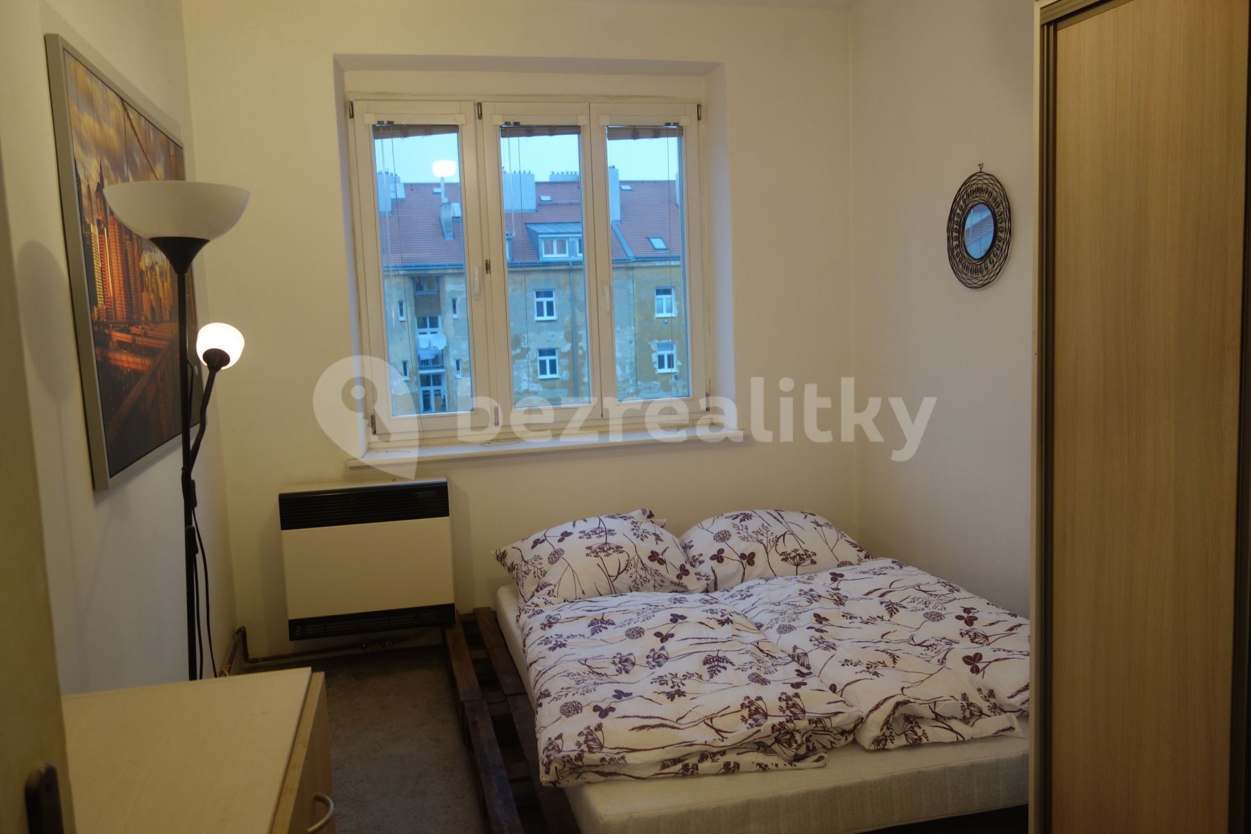 Pronájem byt 2+kk - Biskupcova, Praha - Žižkov, 42 m² - 5