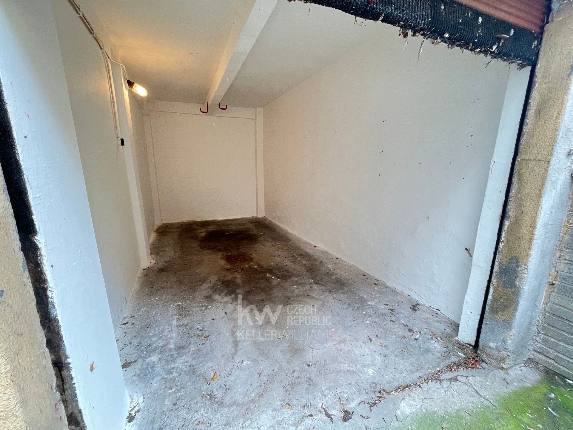 Prodej garáž - Šternberkova, Praha, 13 m²