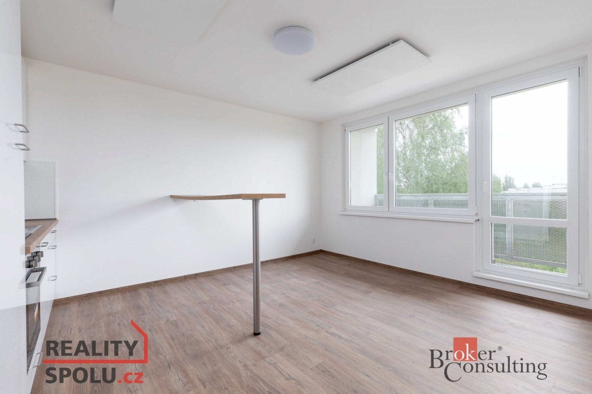 Pronájem byt 2+kk - Příčná, Bruntál, 55 m²