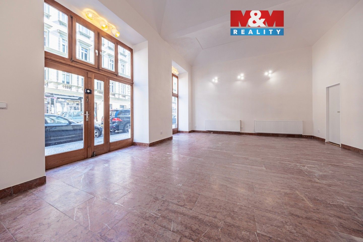 Obchodní prostory, Husitská, Praha, 85 m²