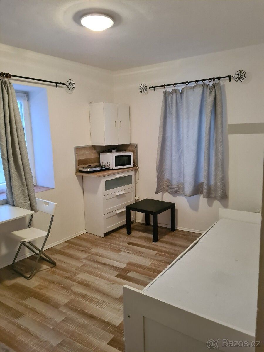 Pronájem byt - Kolín, 280 02