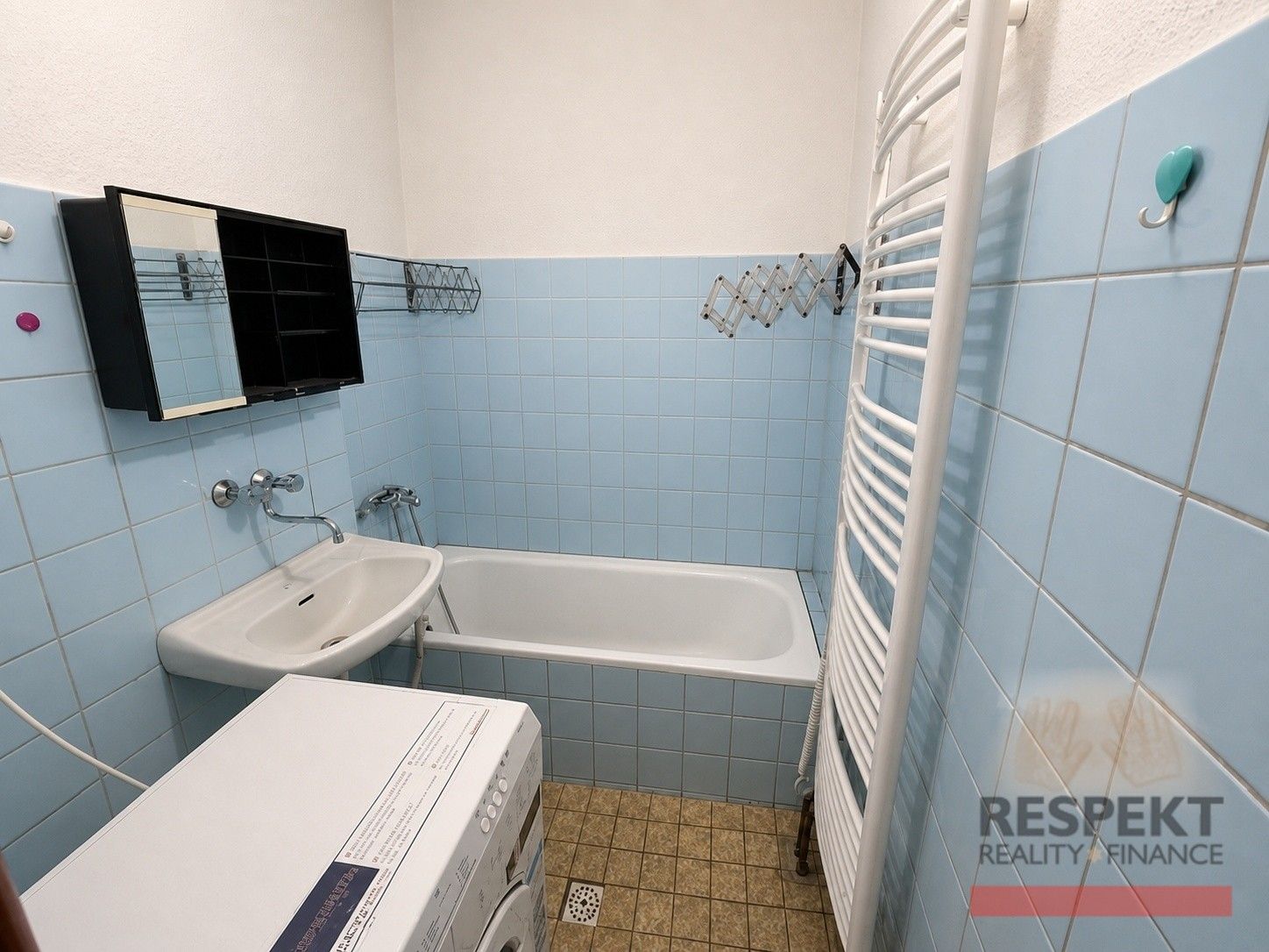 Prodej rodinný dům - Fričova, Slaný, 80 m² - 5