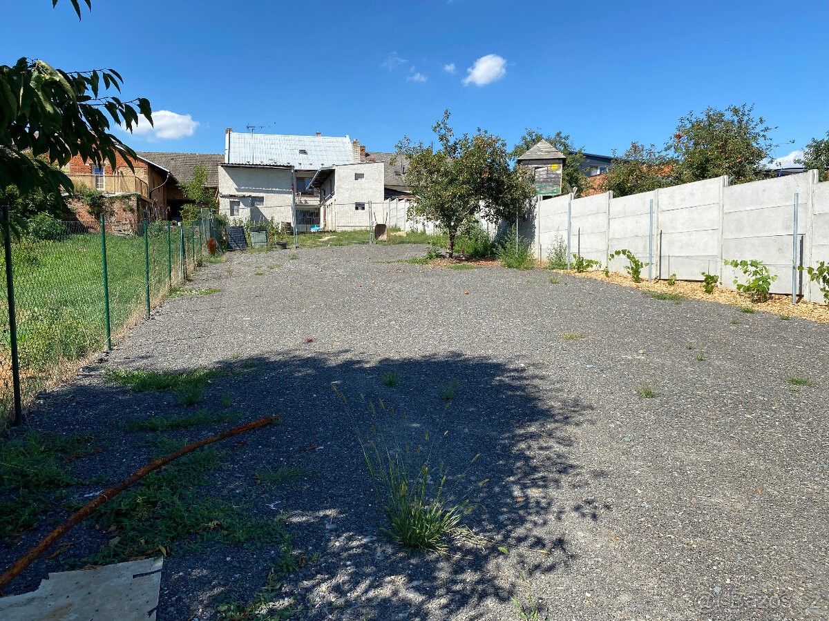 Pronájem pozemek pro bydlení - Bukovany, 779 00