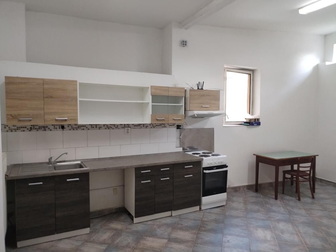 Pronájem byt - Kamenice nad Lipou, 394 70