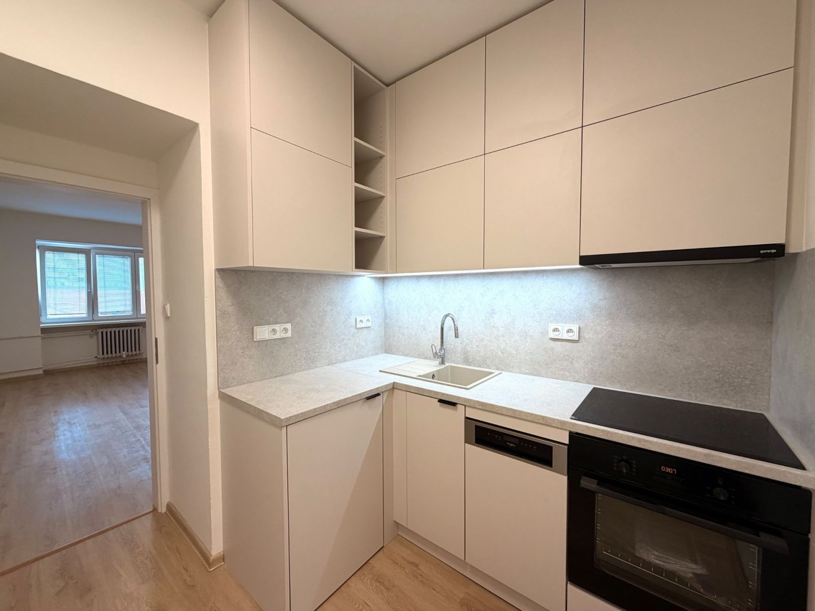 1+1, Dělnická, Praha - Holešovice, 33 m² - 1