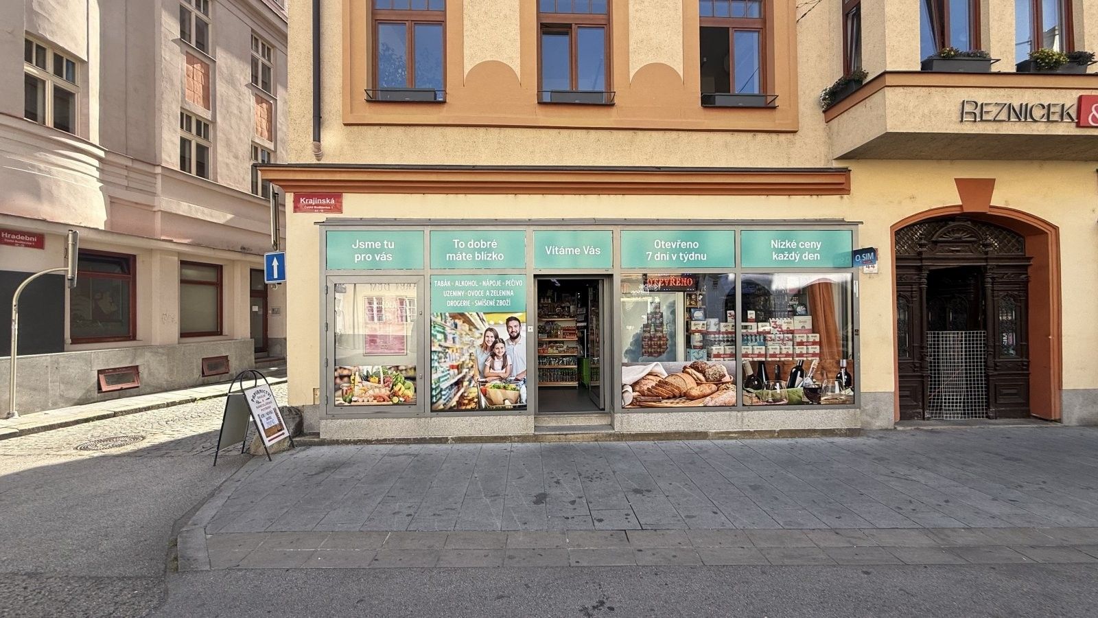 Prodej obchodní prostory - Krajinská, České Budějovice, 470 m²