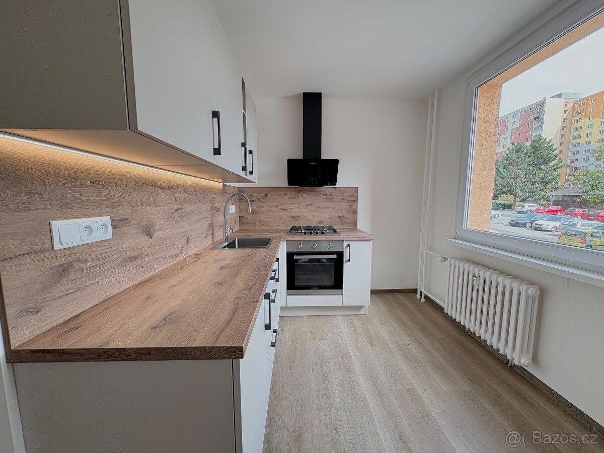 Byty, Chomutov, 430 04 - 1