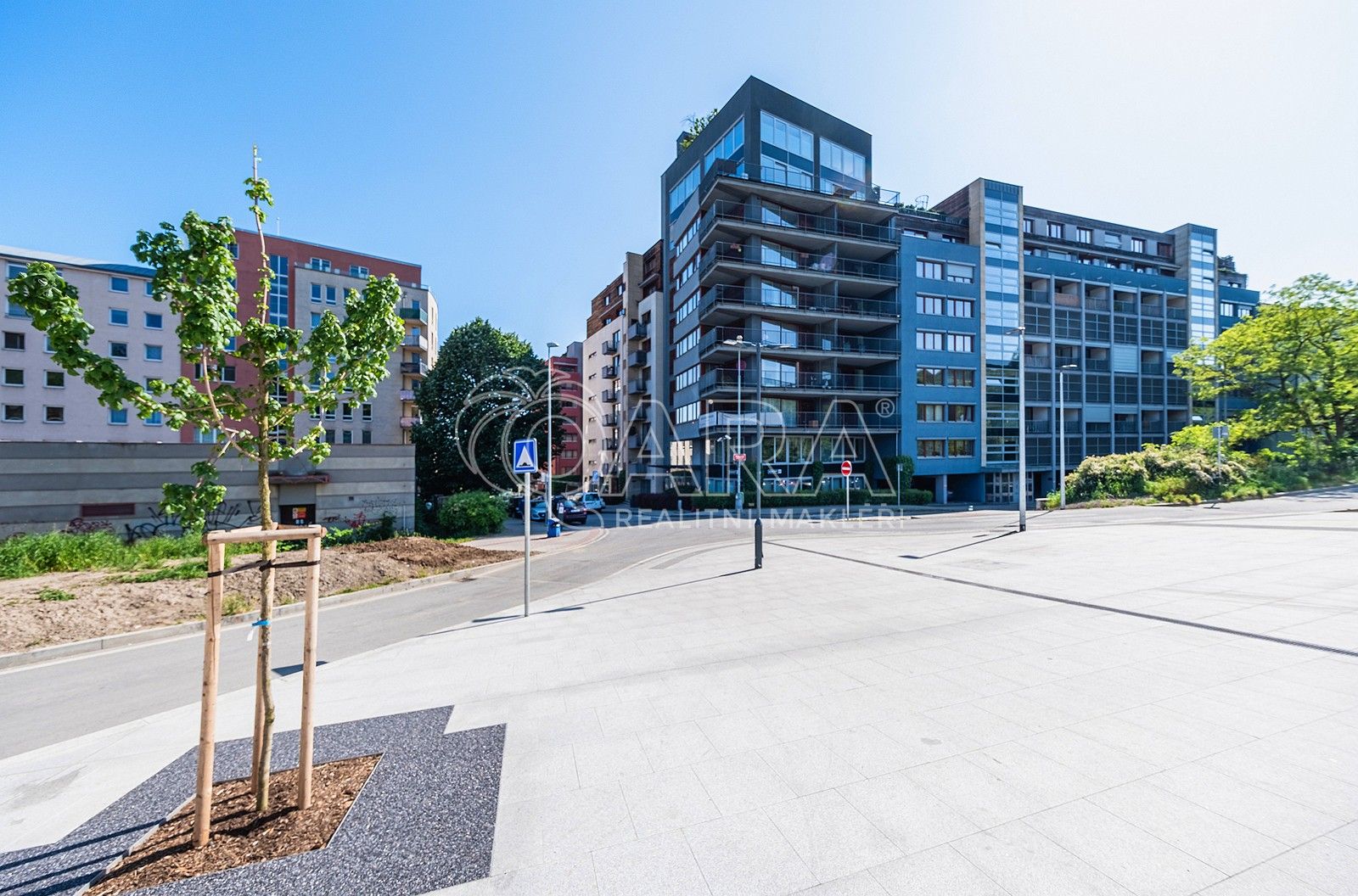 Pronájem byt 2+kk - Podnádražní, Praha, 64 m²