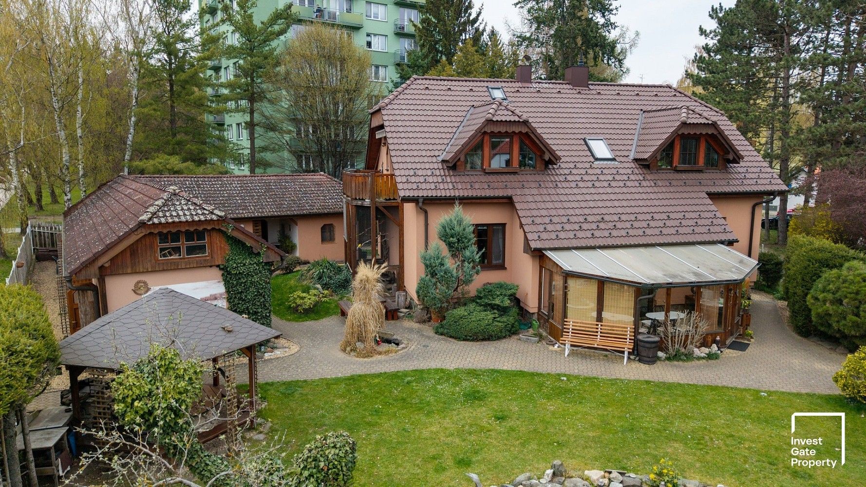 Ubytovací zařízení, Třeboň - Třeboň II, okres Jindřichův Hradec, Jihočeský kraj, 334 m² - 1