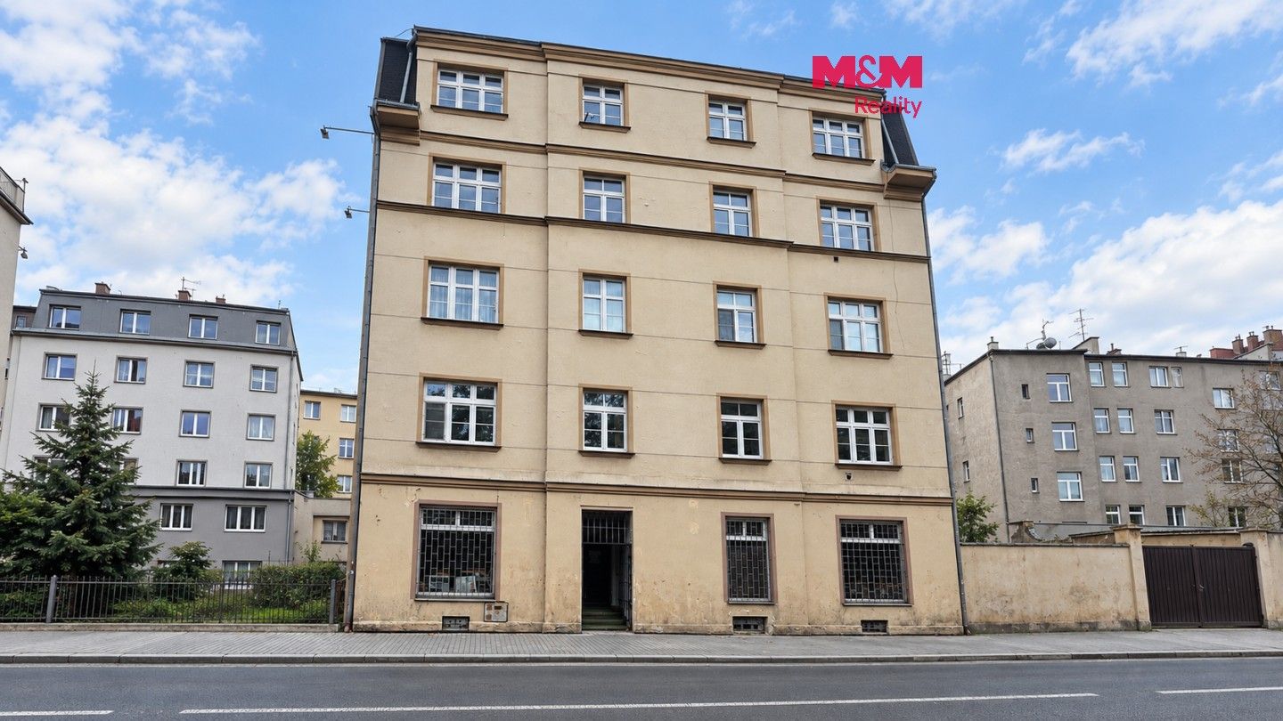 Obchodní prostory, Drahomířino nábř., Karlovy Vary, 115 m² - 1