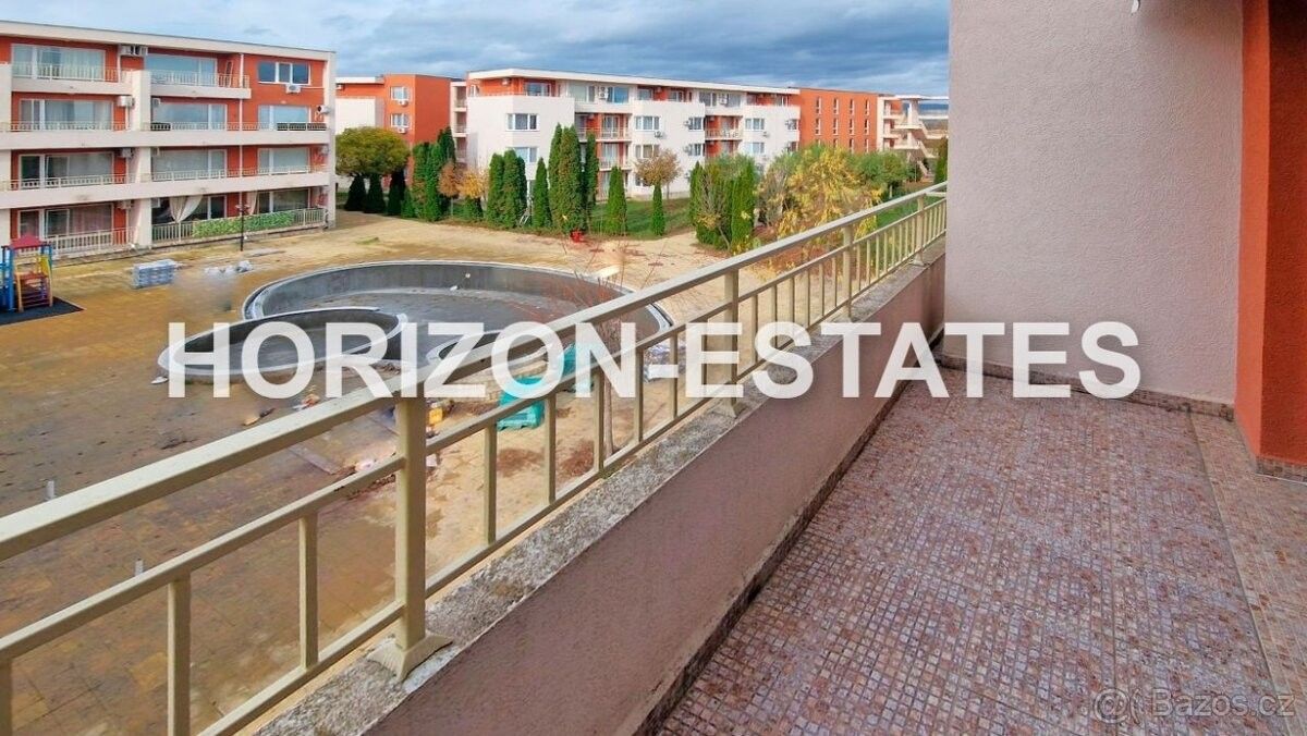 Byty, 987 66, Zahraničí