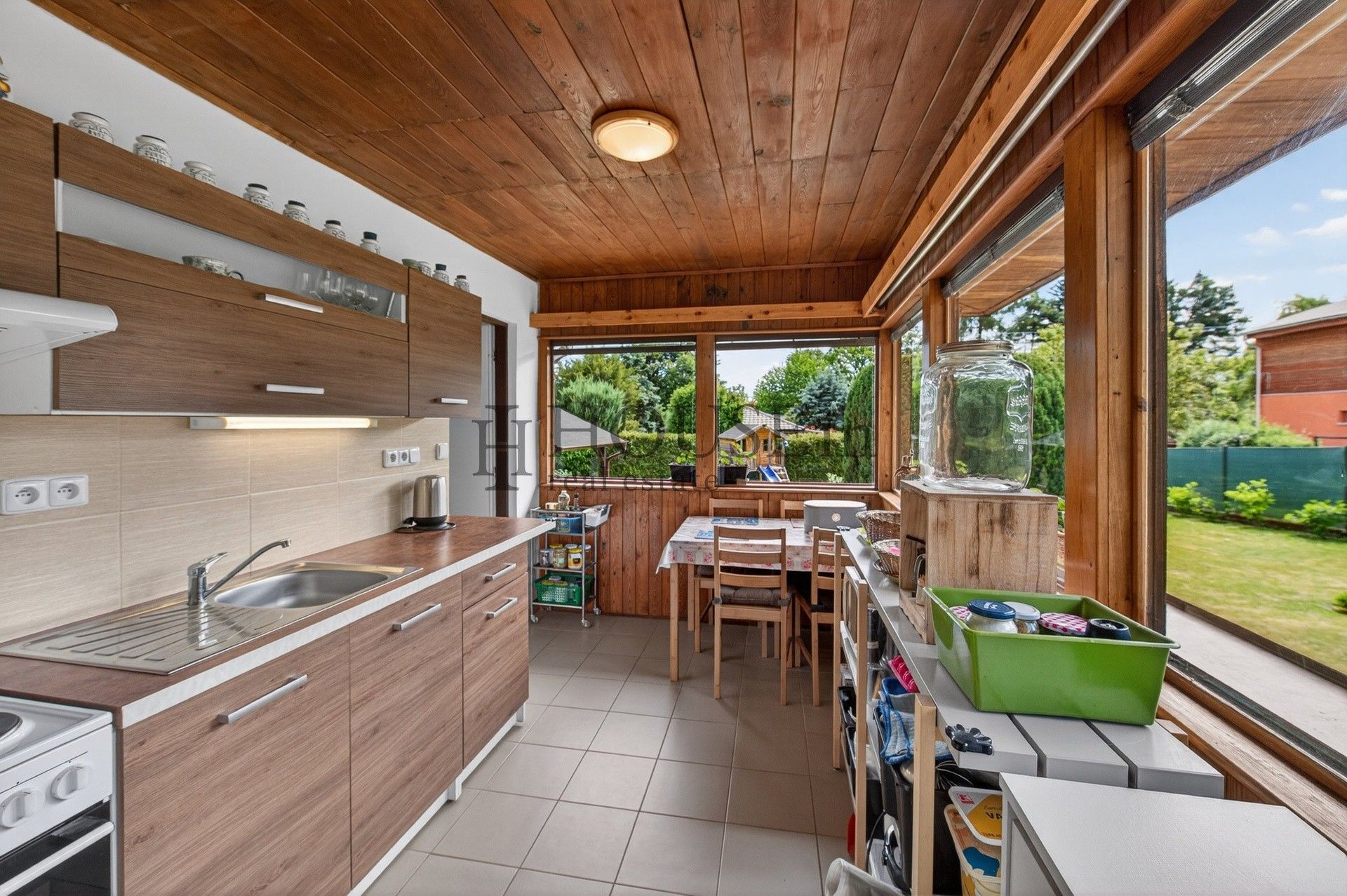 Chaty, Líšnice, 40 m²