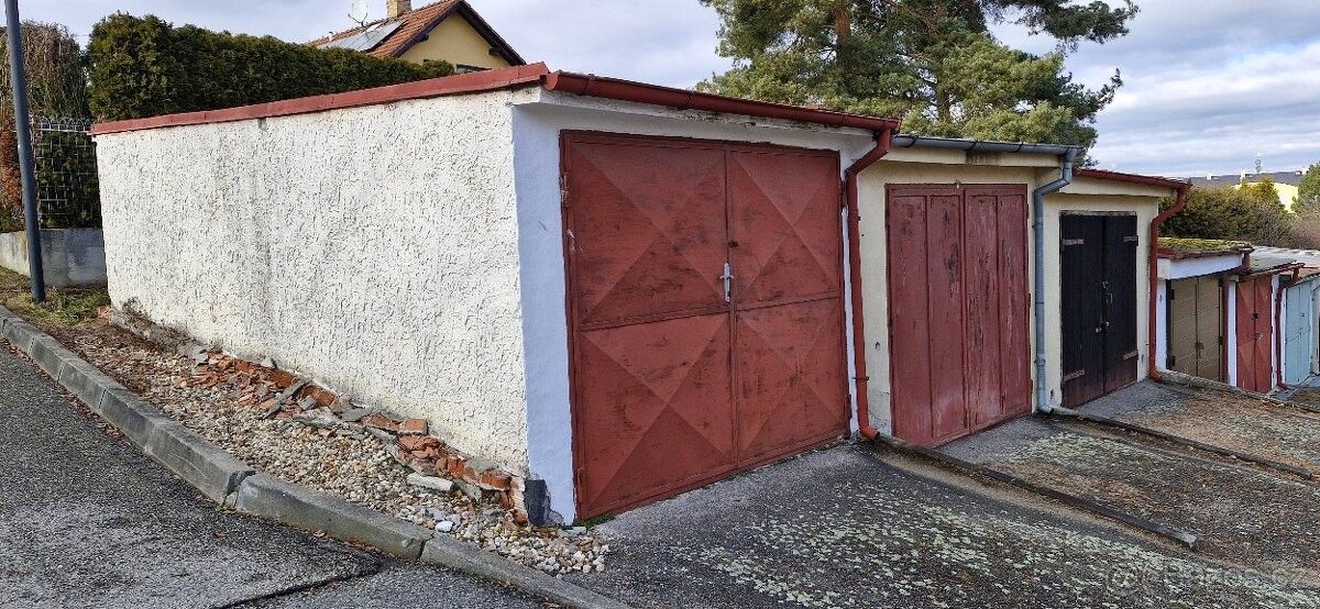 Garáže, Tábor, 391 56