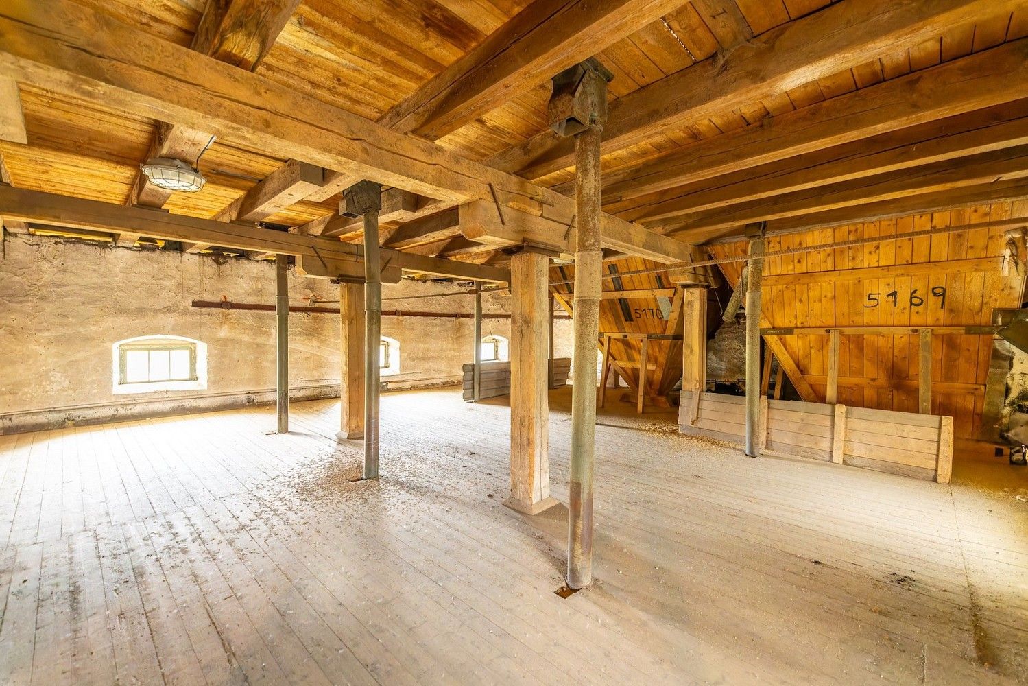 Zemědělské objekty, Božejov, okres Pelhřimov, Kraj Vysočina, 1 137 m² - 1