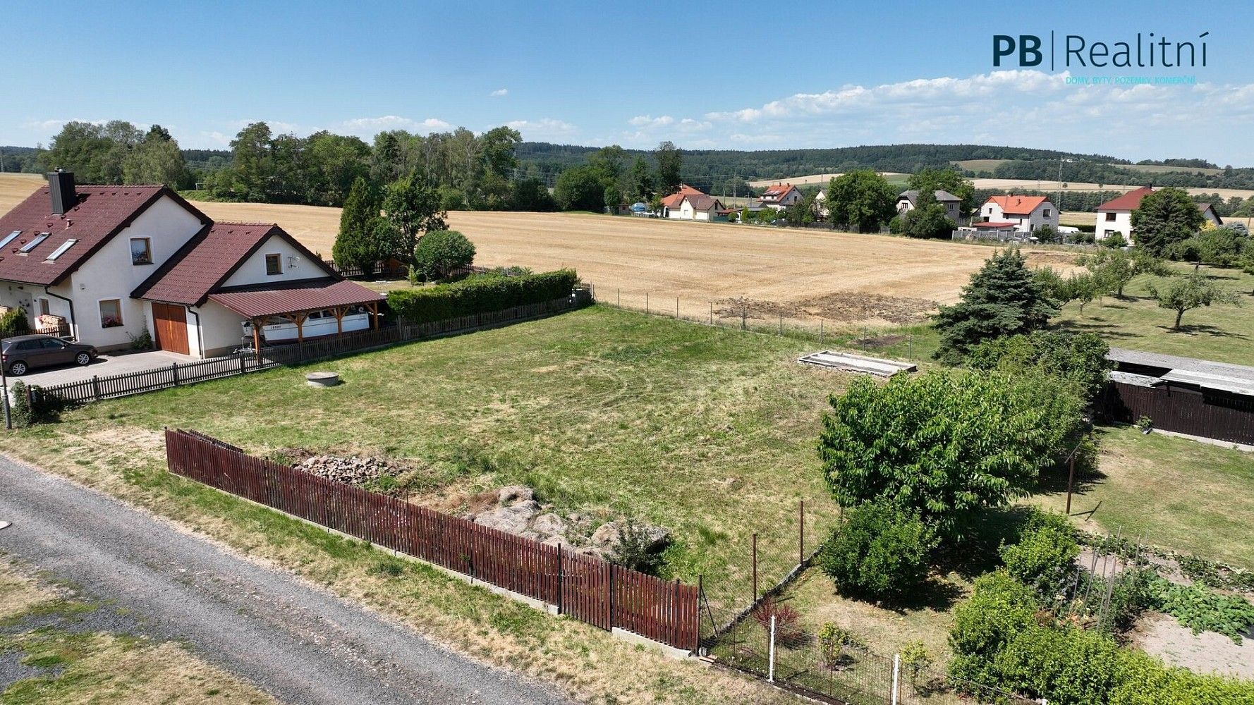 Pozemek pro bydlení, 860 m²