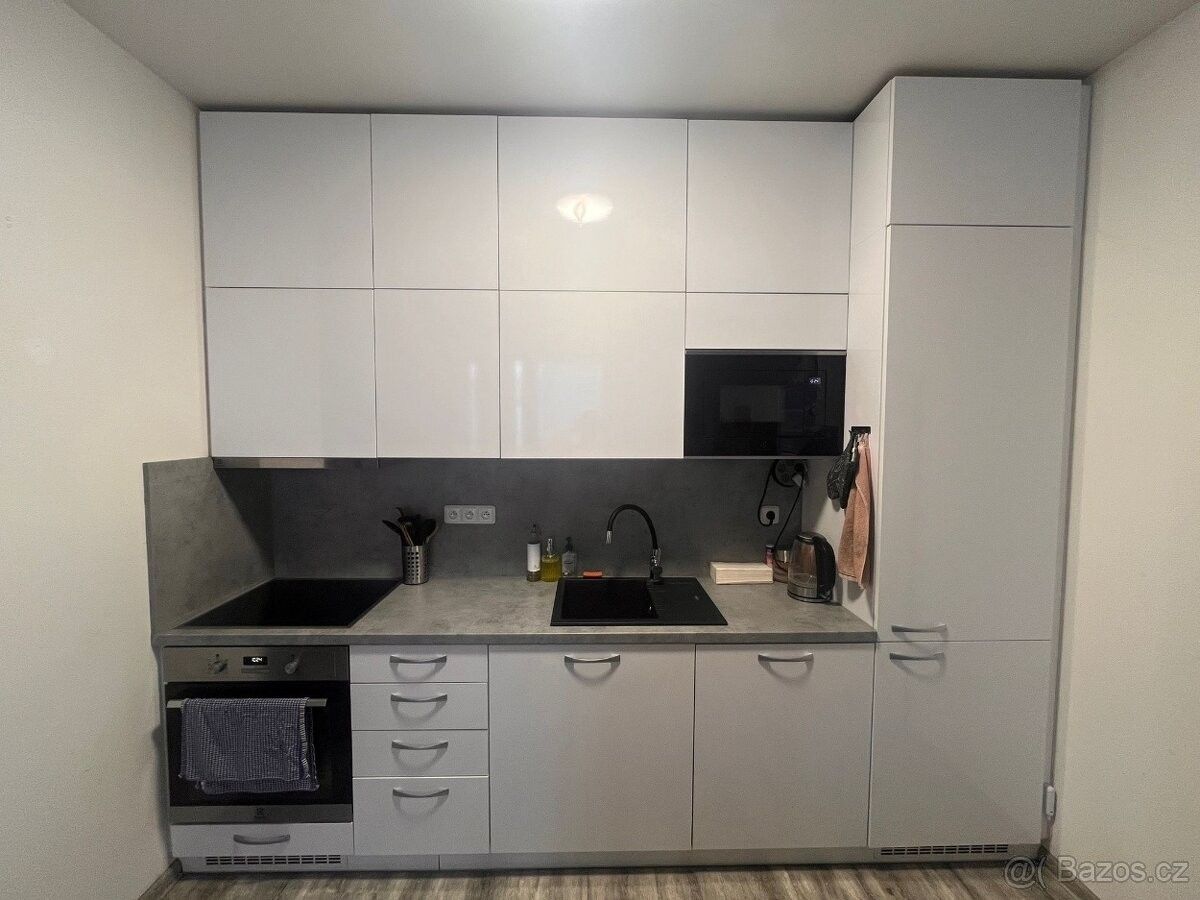 Byty, Dašice v Čechách, 533 03