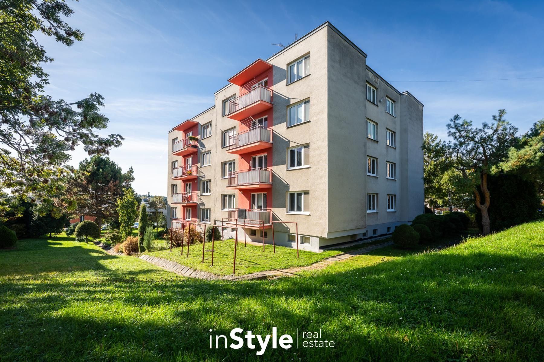3+1, Komenského, Buchlovice, 81 m²