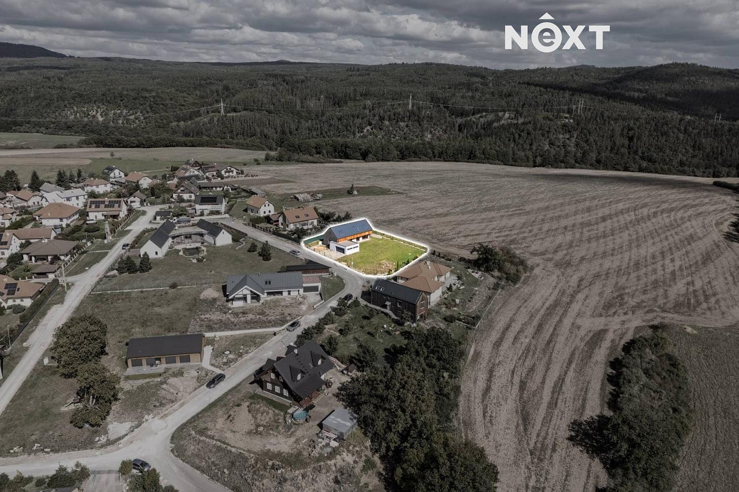 Rodinný dům · 214 m² · Březová, okres Beroun - 3